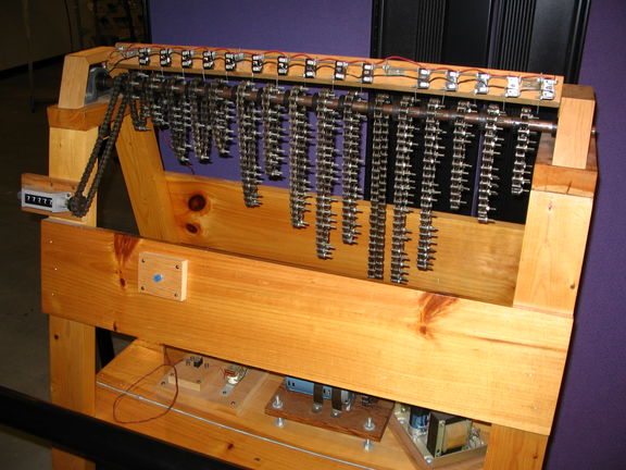 Mechanical computer using bike chains, could quickly calculateprime numbers.