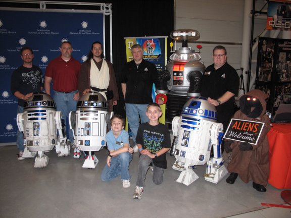 Group photo! (back row) Greg, Dale, Me, Andy, Pat. (front row) R2-D2, R2-T0, Alex & Friend, R2-D2, Jawa.