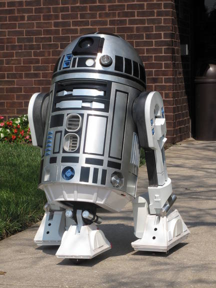 R2, ready to go home.