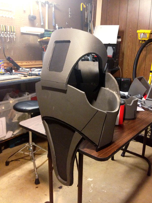 Mass Effect, Commander Shepard, N7 Armor: Back assembly underway, but not details yet.